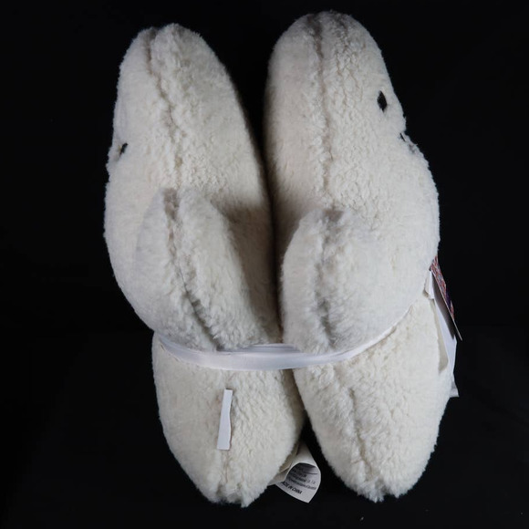 Novogratz Viral White Ghost Sherpa Halloween Pillows Boy Girl - 2 PC Set - Picture 3 of 4